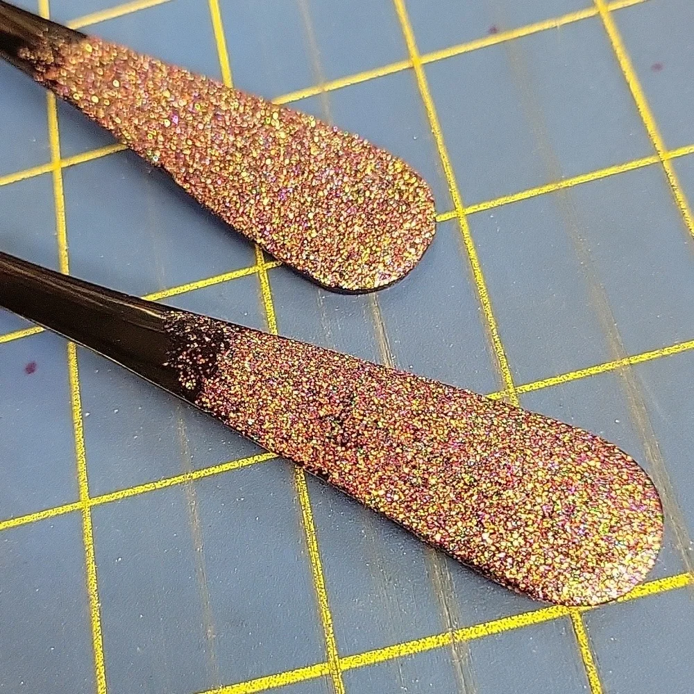 Stainless Black W Glitter Handled 7